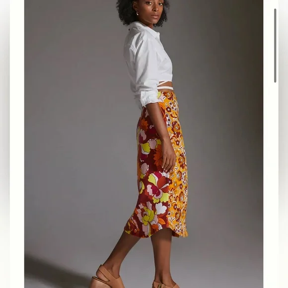 ANTHROOLOGIE MAEVE Button-Front Cutout Midi Skirt - Picture 4 of 17